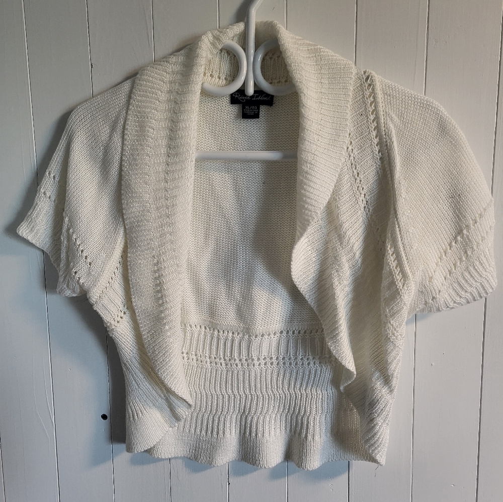Cropped Sweater / Cardigan